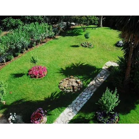 Lägenhetshotell Corfu Club Family House