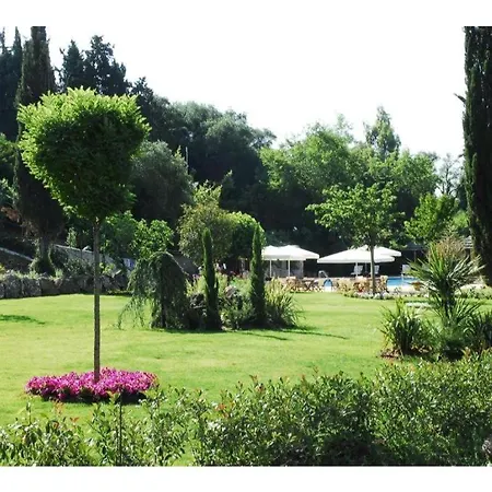 Corfu Club Family House 4* Danilia